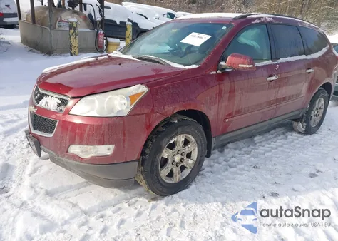 2010 Chevrolet Traverse Lt из США, поврежденный, VIN 1GNLVFED9AS144589